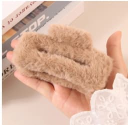 11.5cm Plush Square Hair Claw Clip Women's Korean Simple Versatile Grab Clip Fashion Shark Clip Girl Hair Accessories