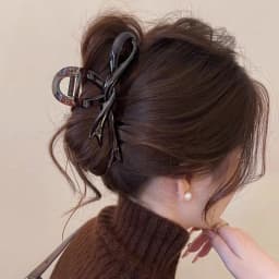 13cm Acrylic Ribbon Bow Hair Claws Crab Hair Clips Glossy Barrettes Headwear Hairpins Shark Ponytail For Women Hair Accessories