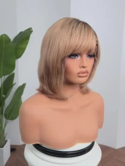 100% Remy Human Hair Transparent Lace Frontal Wig Short Wavy Bob Human Hair Wig Ash Brown Ombre Pixie Cut Hair for White Women