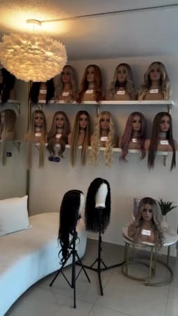 Soft Natural Wig Ombre Platinum Blonde Synthetic Lace Front Wig Heat Resistant Fiber Natural Preplucked Hairline with Baby Hair