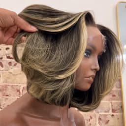 100% Virgin Human Hair Ombre Ash Blonde Highlight Layered Cut Bob Body Wave 5x5 Glueless Lace Closure Wig with Pre-Plucked Hairline 16Inches