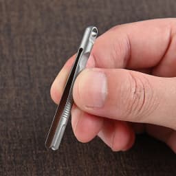 Outdoor Mini Titanium Alloy Professional Tweezers TC4 Clamp Portable Tweezers Clamp Wilderness Survival Small Tool Keychain