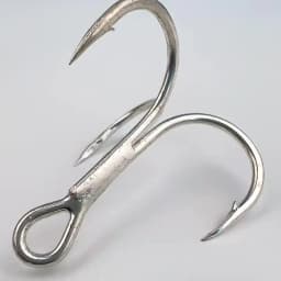 PROBEROS 50PCS Saltwater Fishing Hook 14#-3/0# Anti-rusty Treble HooksTin Color Fishhooks 3X High-Carbon Steel High Strength