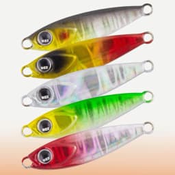 2Pcs Mini Metal Jig Fishing Lure 1.5g 3.8g 5.5g Small Bait with Feather Hook Laser Coating Spoon Trout Bass Freshwater Fishing