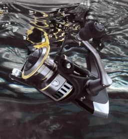 Daiwa New All Metal Fishing Reel 15Kg Max Drag Power Spinning Wheel Fishing Coil Shallow Spool Suitable for All Waters