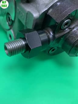1PCS Diesel Fuel Common Rail Pump CP4 Oil Inlet Transfer Connector Screw