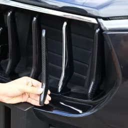 For 2016-2021 Maserati Levante ABS Carbon Fiber Car Styling Front Grille Trim Strip Car Exterior Trim Accessories 8-Piece Set