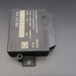 For Porsche 95B MACAN 981 BOXSTER 981C CAYMAN Reversing radar control computer Parking Assist Control Unit 95B919475C 95b919475C