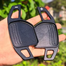 2Pcs Steering Wheel Paddles Extension Shifters For Audi A4 B8 A3 8P S3 A5 A6 S6 C6 Q5 A8 R8 TTS MK2 8J Avant DSG Car Styling