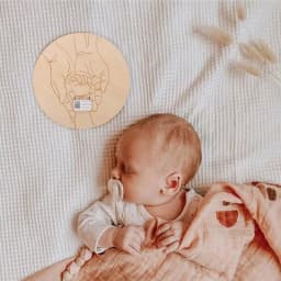 Newborn Engraved Keepsake Holder Photography Accessories Personalized Name Baby Gift Memorial Day Gift 