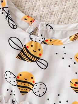 Single-Piece Baby Girl Casual Dress for Spring and Summer, Cute Style, Milk Silk, Fun Cartoon Bee Digital Print Pattern, Mesh Baby Girl Dress
