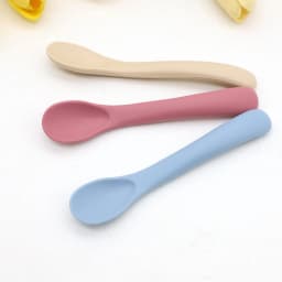 3pcs Baby Silicone Soft Spoon Gadgets Feeding Bebe Baby Items Baby Food Tiny Spoon
