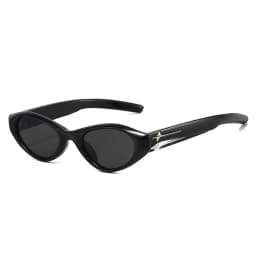Trendy Retro Black Cat-Eye Sunglasses (Silver Star Detail) – Luxury INS Vibe, Perfect for Stunning Street Snaps
