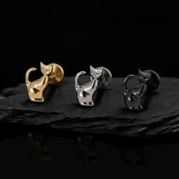 Right Grand ASTM F136 Titanium Black Cat Cartilage Earring 16G Gothic Halloween Helix Tragus Stud Piercing Jewelry
