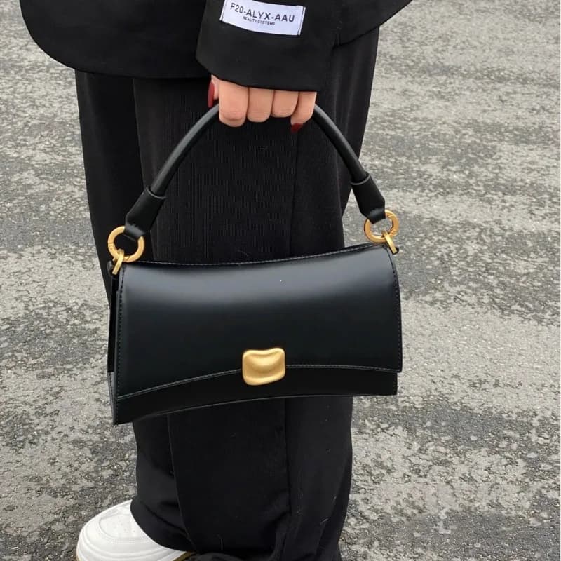 Black Flap Lock Handbags Women PU Leather Top-Handle Messenger Bag Casual Female Crossbody Bag Retro Square Shoulder Bag Purse