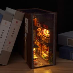 DIY Book Nook Wooden Miniature Model Kits Chinese Food Street Casa Bookend 3D Puzzle With Light Bookshelf for Friends Gift
