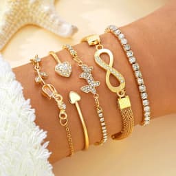 Elegant Sparkling Rhinestone Bracelets Set for Women Butterfly Heart Infinity Star Designs Open Bracelet Daily Wear Jewelry Gift