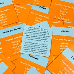 Mini ¡Adivina Esa Palabra! 50 Spanish Family Game Cards – After Dinner Entertainment & Interactive Word Guessing for Family
