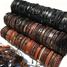 10Pcs Random Style Leather Bracelet Set For Men Women Classical Mix Color Retro Leather Rope Bangle Fashion Jewelry Gift