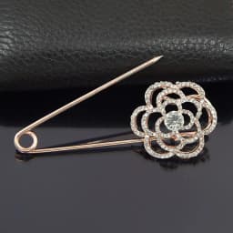 Luxury Fashion Pearl Flower CC Brooches for Women's clothing Number 5 Brooch Gift for Girl Friend Accessories For Jewelry