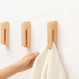 Nordic Walnut Beech Towel Hook Strong Viscose Wall Hanging Door Wooden Creativity Hook Free Punching Bathroom Home Hotel Storage
