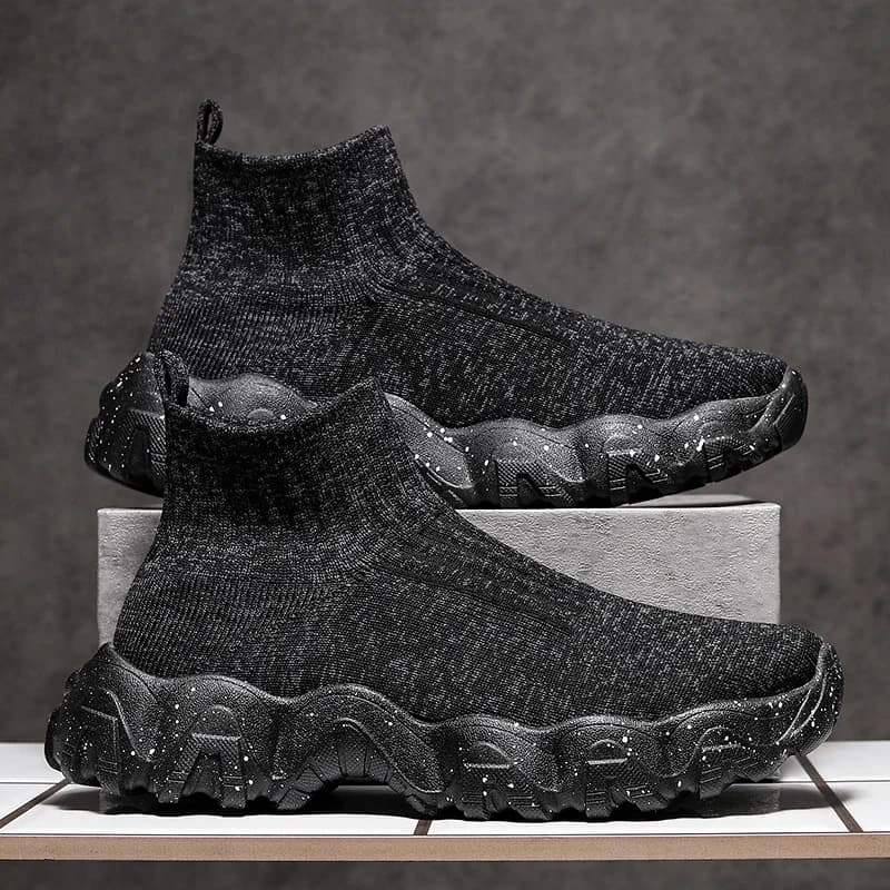 Men Shoes New Comfortable High-top Walking Shoes Women Lightweight Fashion Casual Sneakers Breathable Slip on Mens Loafers Black
