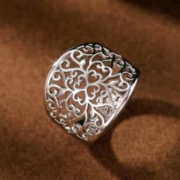 Huitan Hollow Out Aesthetic Ring for Women Gold Color/Silver Color Simple Stylish Lady Accessories Party Daily Statement Jewelry
