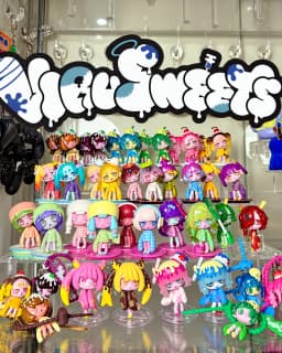 Original Capsule Toys Kawaii VIRUSWEETS Figure Collection Summer Festival Fruit Chocolate Dessert Desktop Ornament Gifts Gasha
