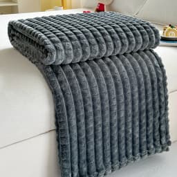 New Simple 3D Plaid Blanket Autumn Winter Soft Warm Multi-functional Sofa Blankets Cozy Durable Artificial Rabbit Plush Blanket