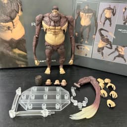 In Stock Ko Kaiyodo Amazing Yamaguchi Revoltech Attack On Titan Beast Titan Action Figure Toy Model Gift
