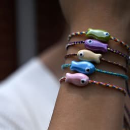 Set of 10Pcs Ceramic Fish Bracelet for Women Handmade Woven Colored Rope Boho Wrap Charm Bracelet Friendship Popular Jewelry