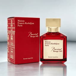 Maison Francis Kurkdjian Baccarat Rouge 540 Extrait De Parfum 70ml Unisex Perfume, Oriental Woody Amber Scent Saffron Jasmine Cedarwood, Strong Long Lasting Sillage Luxury Fragrance Spray for Men Women, Ideal Holiday Birthday Gift