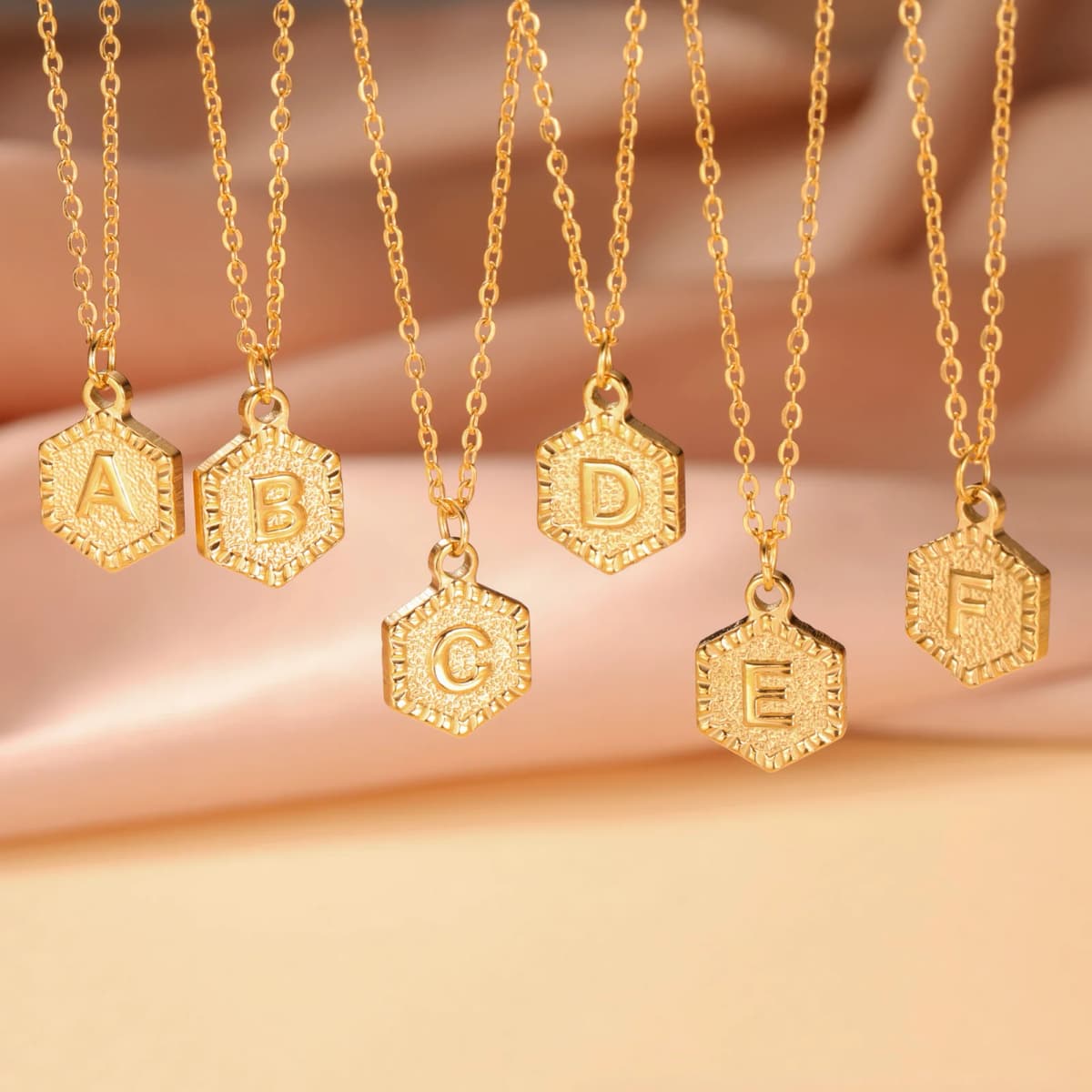 Cazador Gold Color Initial Letter Hexagon Pendant Necklaces for Women Stainless Steel A-Z Choker Chain Jewelry Birthday Gifts