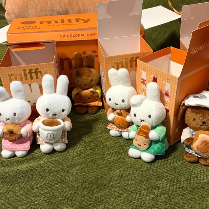 Miffy Official Bakery Series Plush Keychain Blind Box / Charm Blind Box - Fashion Trendy Toy Birthday Graduation Gift For Girls