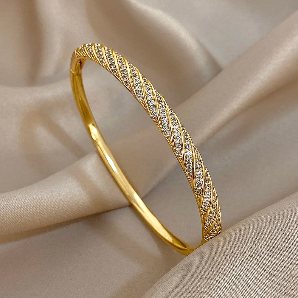 Luxury Twisted Micro Inlaid Zircon Cuff Bracelets for Women Fashion Gold Plated Copper Stacked Bangle Bracelet Jewelry Gifts