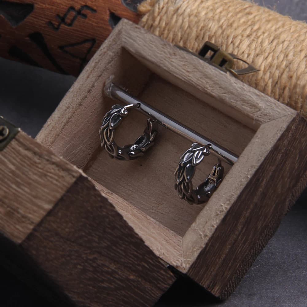 Delicate Men Women Hip Hop U Shape Snake Scale Dragon Scale Earrings Gothic Punk Simple Hypoallergenic Earrings