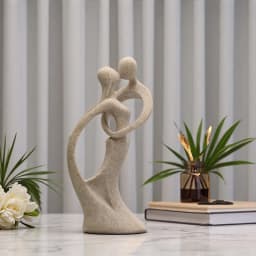 Modern Simple Couple Resin Crafts Home Decoration Wedding Gifts Living Room Creative Golden Sandstone Statue Figurine Sculpture