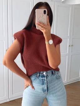 Rollkragen Sleeveless Weste Pullover Frauen 2024 Mit Schulter Pads Gestrickte Pullover Herbst Winter Jumper Casual Tops Mode