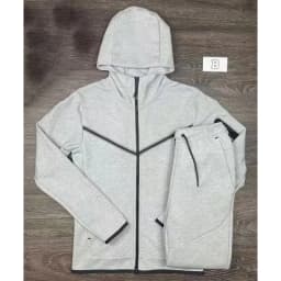 Luxury Brand Men Tracksuits 2-piece Set Black Sports Suit Tracksuits Jogging Men's Clothing Sweatpants Zip Sweatshirts Techwear