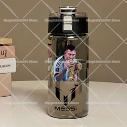 600ML CR7 Sports Water Bottles Cartoon Football Star Ronaldos Large Water Cups New Outdoor Transparent Drinking Bottle Kids Gift