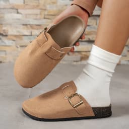 Large Size Retro Belt Buckle Slippers Fashionable Thick Bottom Round Toe Rubber Sole Easy Wear Outdoor Slippers for Adults
