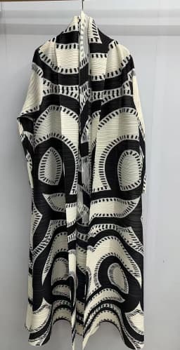 LANMREM Niche Trend Printed Windbreaker Women's 2025 New Loose Oversized Long Sleeved Pleated Trench Cardigan Long Coat 2DB2481