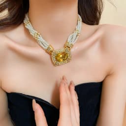 Square Rhinestone Pearl Pendant Necklaces Occidental Heavy Industry Court Style Niche Temperament Collarbone Chains Jewelry Sets