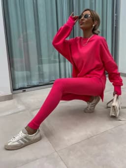Women's 2-Piece Sports Set Spring Autumn Fashion Loose Long Sleeve O-Neck Sweater Top Slim Fit Leggings Casual Outfit
