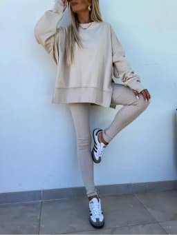 Women's 2-Piece Sports Set Spring Autumn Fashion Loose Long Sleeve O-Neck Sweater Top Slim Fit Leggings Casual Outfit