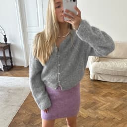 Bornladies 2026 New Lazy Style Cardigan Women's Spring and Autumn Loose Round Neck Knitted Jacket Soft Long Sleeved Sweater