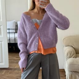 Bornladies 2026 New Lazy Style Cardigan Women's Spring and Autumn Loose Round Neck Knitted Jacket Soft Long Sleeved Sweater
