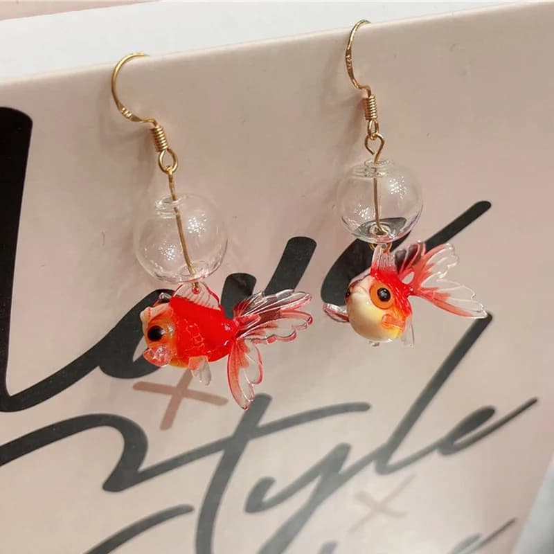 Unique Asymmetrical Goldfish Earring Cute Resin Koi Earrings Creative Bubble And Koi Goldfish Design Earrings Custom Jewelry