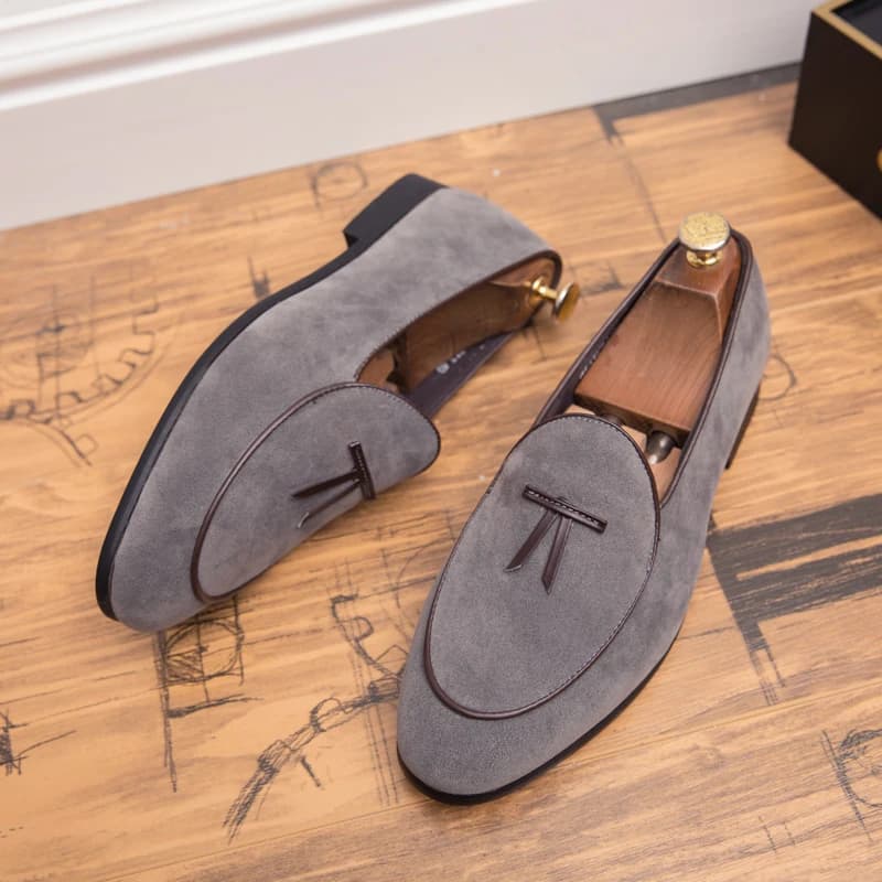 Men's Suede Tassel Loafers Size：38-44 Soft Soled Comfortable Loafers Simple Daily OfficeVersatile Casual Formal Slip on Shoes