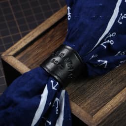 Pigenanhai Handmade Leather Men's Scarf Buckle Small Square Scarf British Style Neck Scarf Youth Winter Fashion Accessory